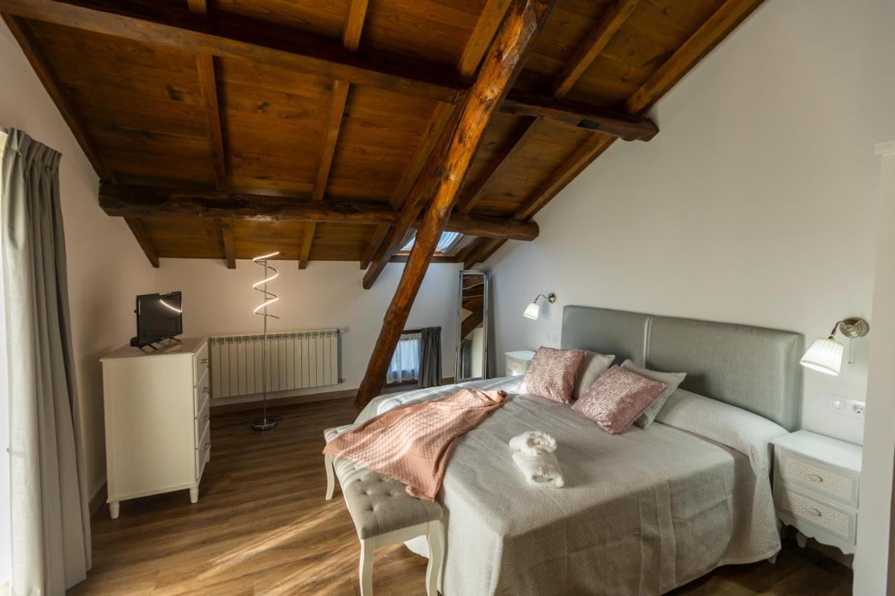 Apartamentos Casona Del Campo Navia Εξωτερικό φωτογραφία