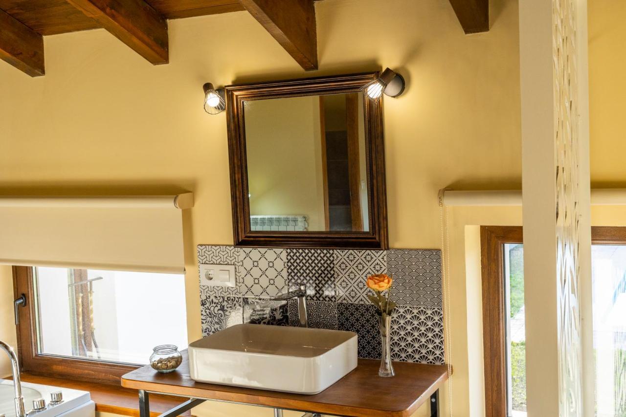 Apartamentos Casona Del Campo Navia Εξωτερικό φωτογραφία