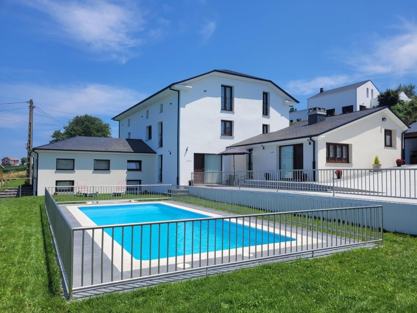 Apartamentos Casona Del Campo Navia Εξωτερικό φωτογραφία
